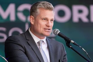 V dopisech expartnerce měl europoslanec Turek přiznat bití a ponižování - Novinky